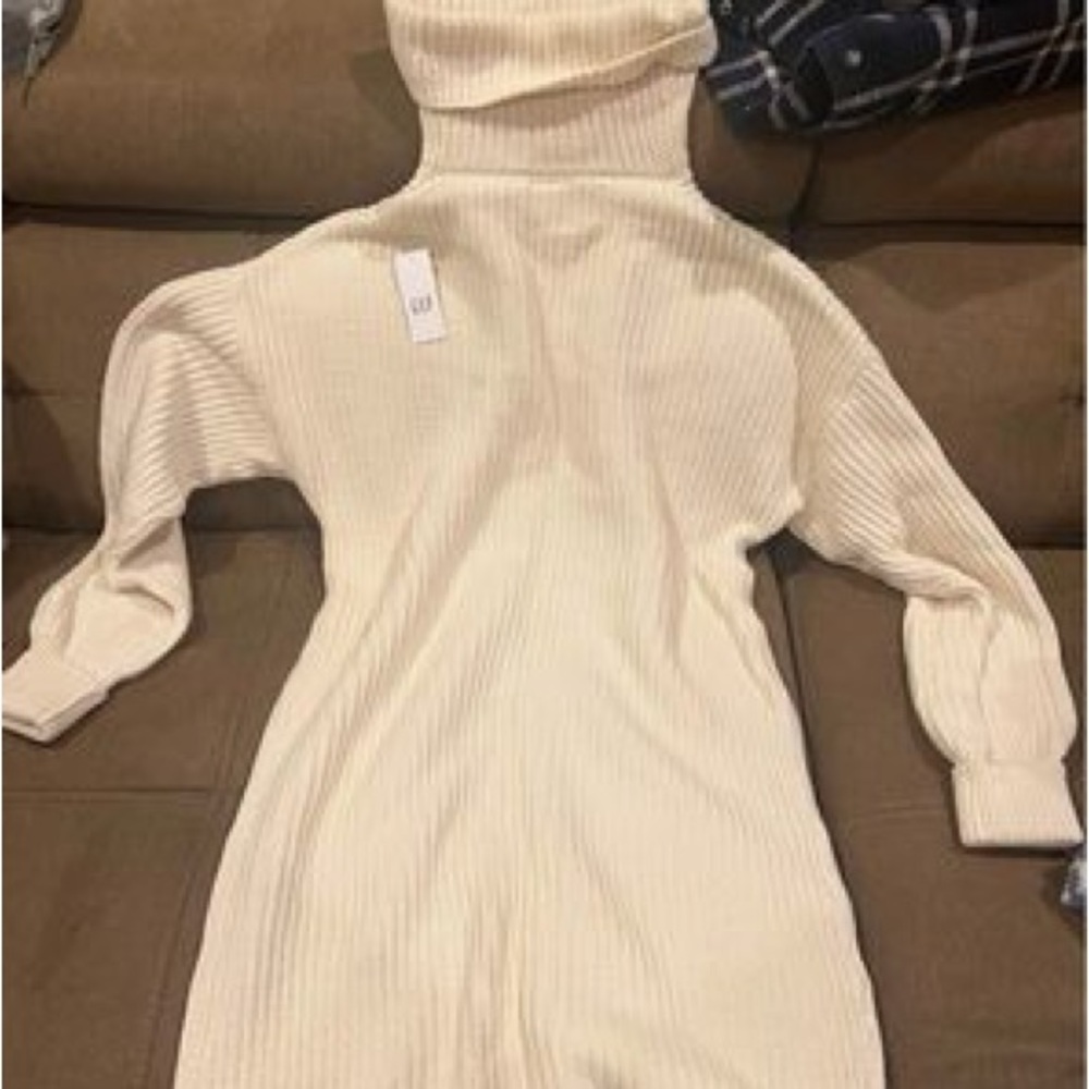 Gap sweater dress never worn XS